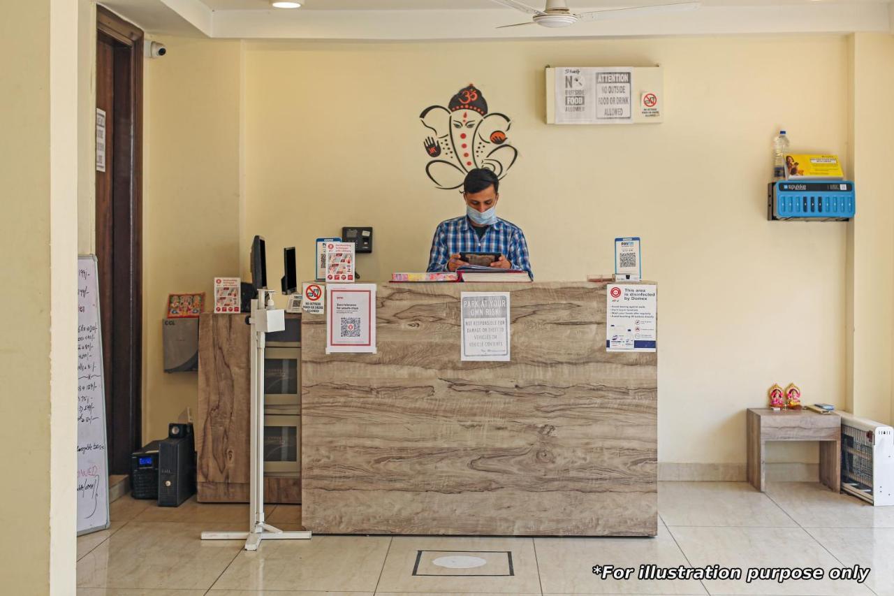 Oyo Flagship Hotel Iceland Palace Bhopal Exteriör bild